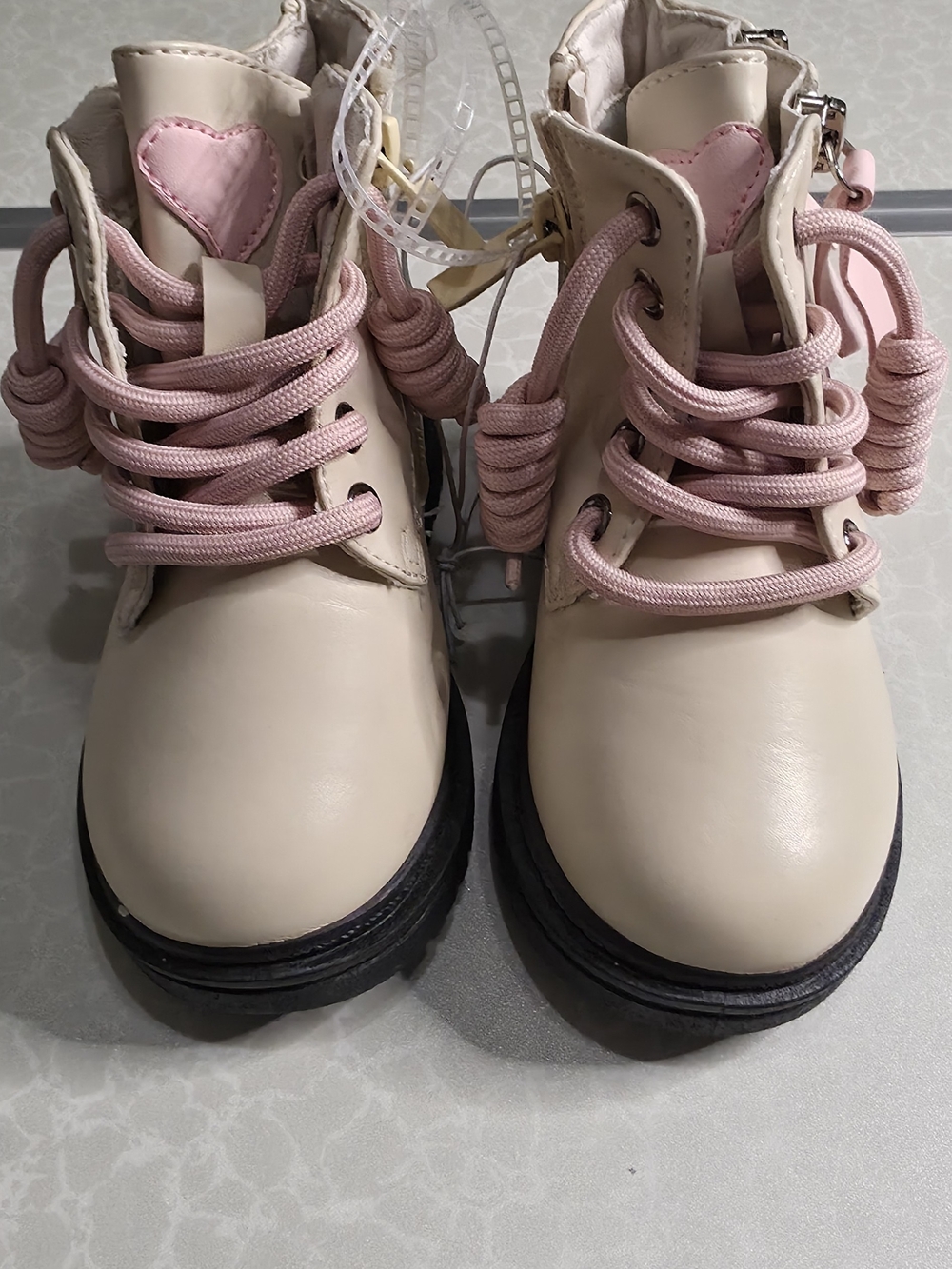 Link Cream Kids Boots with Pink Laces and Heart Accent